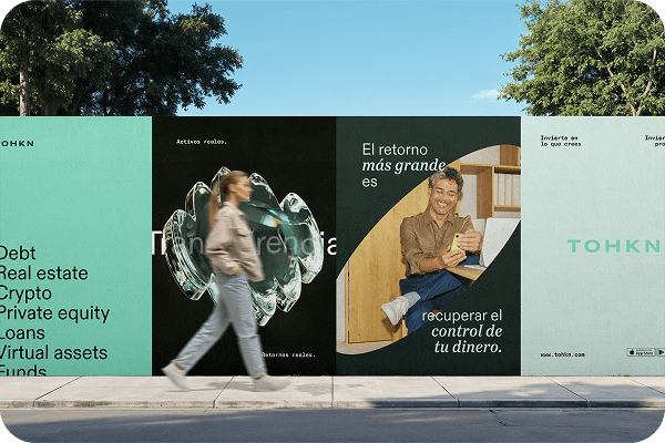 Valla publicitaria de TOHKN